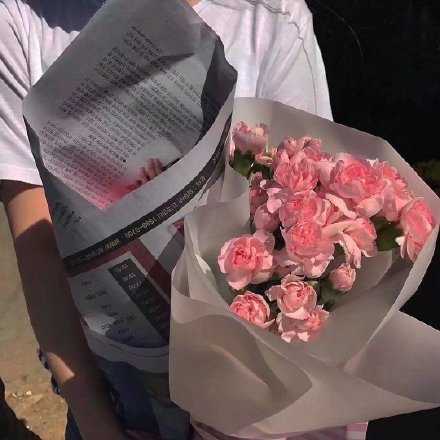 有了爱才会有归属感，才会被一点儿小事感动心生柔软。