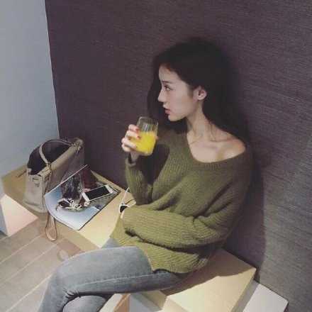 年轻时不多经历一点，老了拿什么下酒。