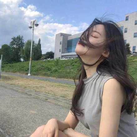 太甜的，是童话。不甜的，才是人生。