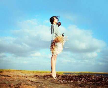 如果结果不如你所愿，就在尘埃落定前奋力一搏。