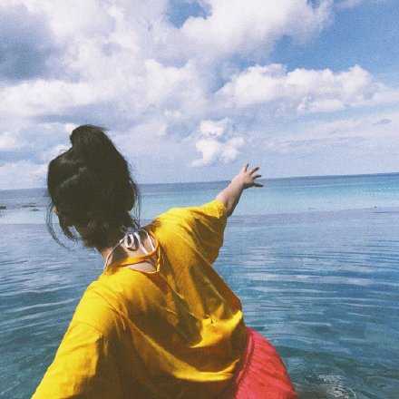 别在意我的过去，反正你不参与我的未来。