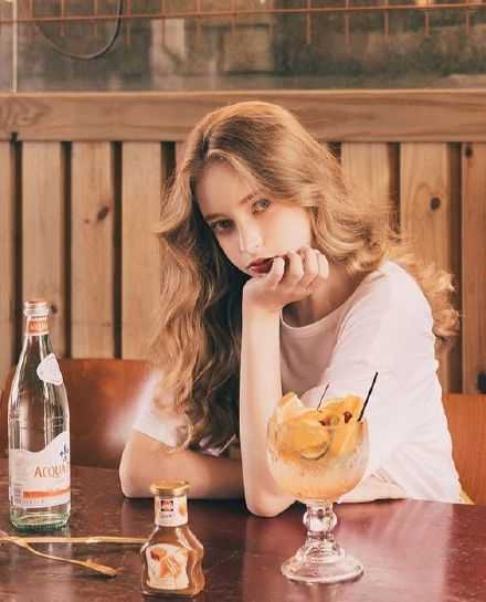 如今的社交状况：生死之交遍布天南海北 同城找不到人共进晚餐