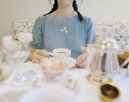 愿你的城市有清风有烈酒，也有人是你的归途，愿你迷路到我身旁。