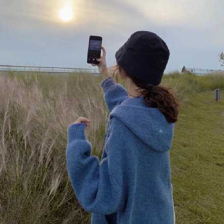 不是每个人都会真心对你，要找个对你好的人，而不是说会对你好的人。