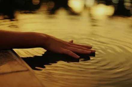 除了坚持，又能怎样？