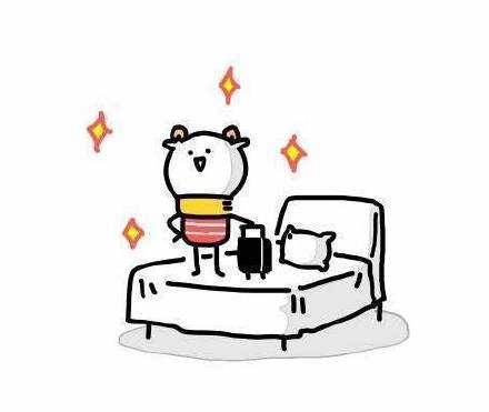 我的国庆安排大概是：手机、Wi-Fi、外卖为一体的床上七日游套餐。