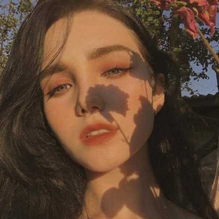 你对人情世故的每一分通透，对爱来爱去的每一分豁达，都是用失望换来的。