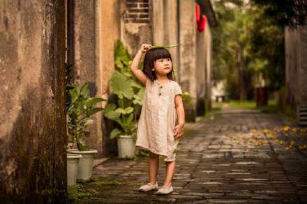 有些压力总是得自己扛过去，到时你才会感谢自己。