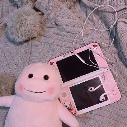 悄悄的我吃了 正如我悄悄地胖 我睡了个懒觉 却带来一片脂肪