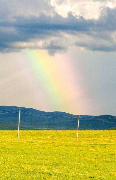 不是每一次出发，都能成功到达，但只要终点不变，保持行走，你一样可以用别的方式抵达！早安。