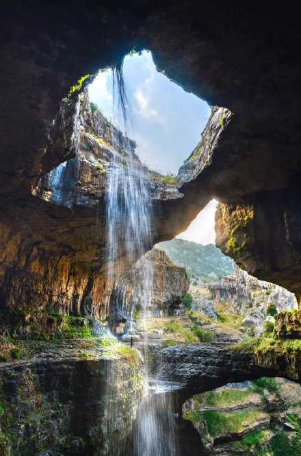 让自己变珍贵的方法是 经营自己 会站在新的高度 拥抱更美的风景 早安