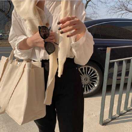 孤独不是没人爱你  而是你谁也不爱