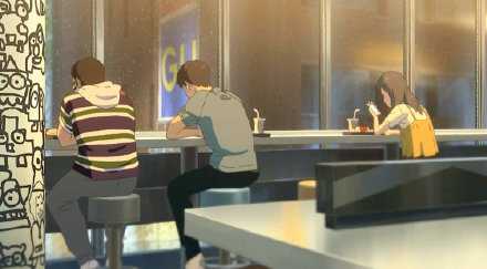 晚睡的人，大半白日艰辛，也有嫌疑是现实生活中的逃避者。到了全世界都入睡的时光，独醒的人感觉比较安全。