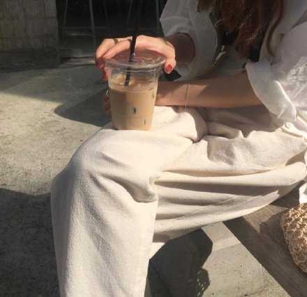 跟我不是太熟的时候 麻烦说话客气点