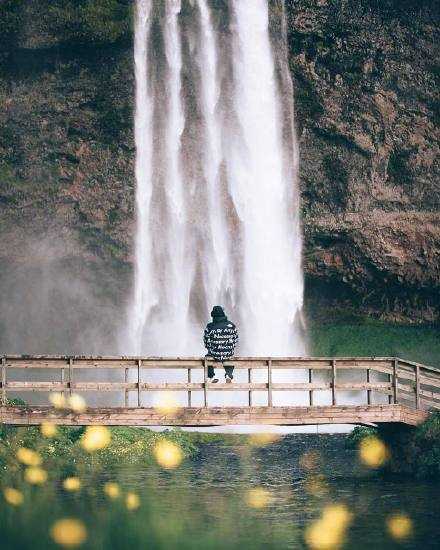 你不能解决问题，你就会成为问题。