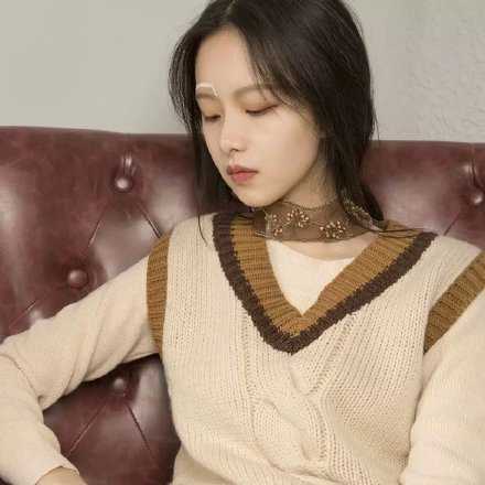 你走了，说祝我幸福。就像一个贼偷走了我所有的钱，还留言说，恭喜发财。