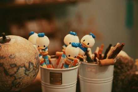 生活奇奇怪怪，你得可可爱爱。