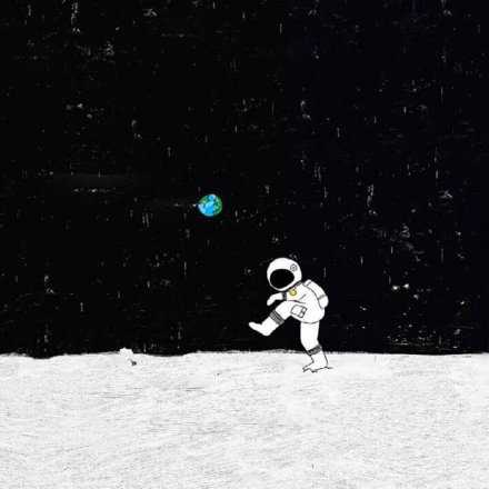 白天是搞笑的废物 深夜是抑郁的怪物