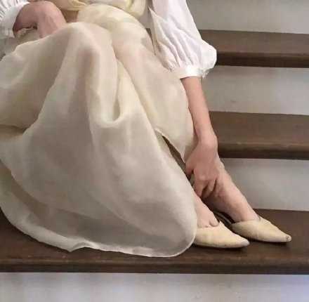 无论一件事情有多美好，但若你想的太多反而可能会毁掉它。