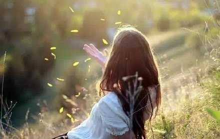 希望我和还没到的快递一样 令你牵挂