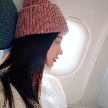 你最终还是删了那个和你有几百页聊天记录的人