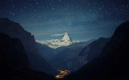 上天不会亏待痴情的人，一般他都往死里整。