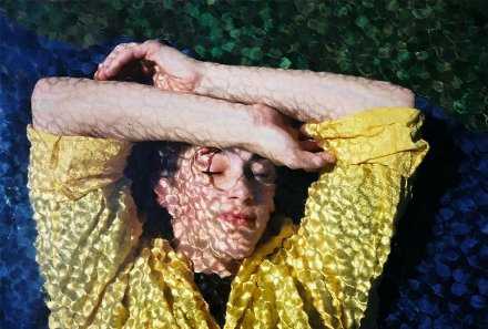 比起安慰，我更擅长泼你冷水。