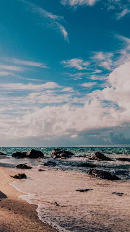 保持温柔，保持清醒。