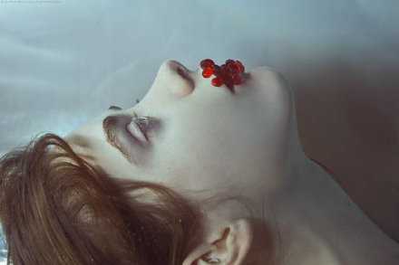 实不相瞒，还是会想你，但能克服，问题不大。