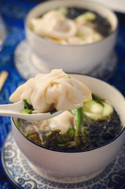 之所以减肥失败是因为太爱惜自己，不舍得让自己受苦。