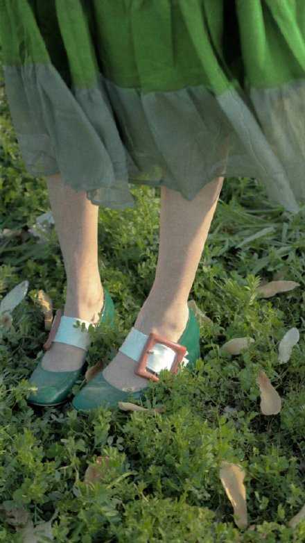 单身不可怕，晚婚也不可怕，可怕的是心里住不下任何人了。