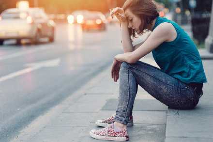 日子和我 都有点难过