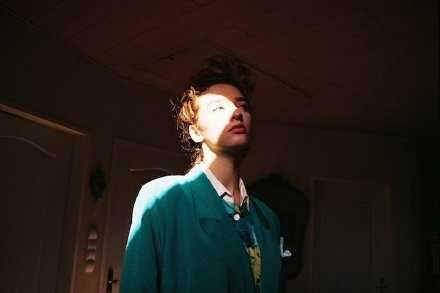 我努力不让自己对各种享受产生罪恶感。只要这种享受不是建立在别人的痛苦之上，你就应该尽情享受，不用内疚。