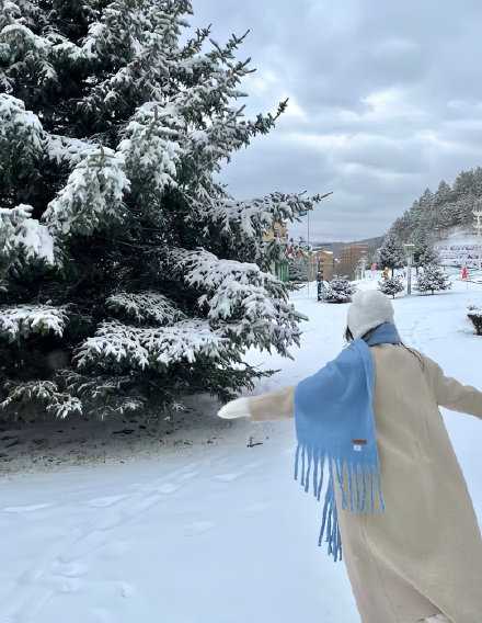 最好的空气清新器原来就是我们自身，而真正的空气清新剂就是良好的心情。