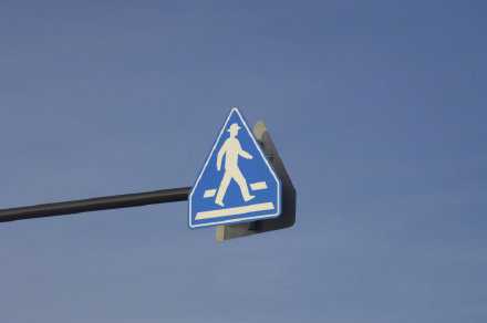 很喜欢导航的一句话，请在合适的地方掉头。