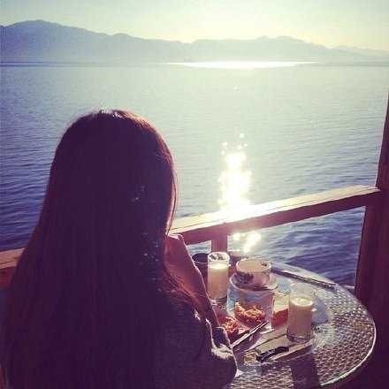 人生就是这样，你如果弱小，即使你喊得再大声也没有人听得见。