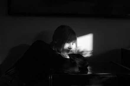 我喜欢现在的年纪，却不喜欢现在的自己。