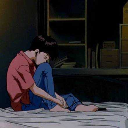 好像对所有的事情都提不起兴趣 每天都重复的生活着 不知道未来在哪里 好像对很多事情都麻木了 却又在每一个深夜感到深深的疲惫不开心 真的很不开 心生活只剩下一堆乱麻