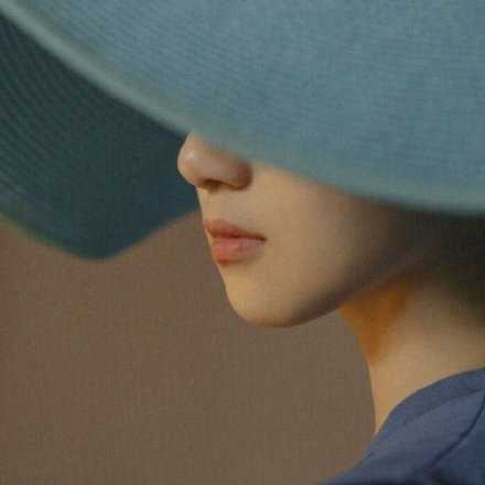 我用细节和感性烧死了所有幼稚和任性 那片荒野慢慢长出了理智慢热和清醒