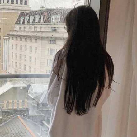 有些话我宁愿放在心里埋起来，再疼也不说出来。