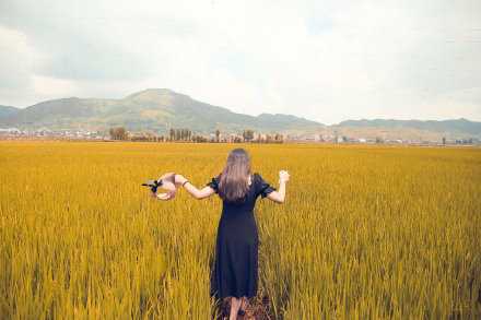 真心得不到回应最为失落，事事三分期待七分留白吧。