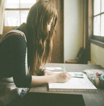 不是我变了，而是我厌倦了假装快乐。