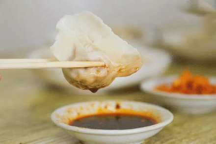 饺子一盘，暖心暖胃。