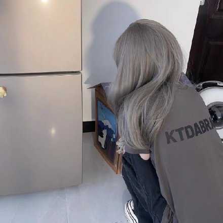 善良过度就是懦弱，计较过度就是矫情。这世间所有的事情，最难把握的就是个“度”字。