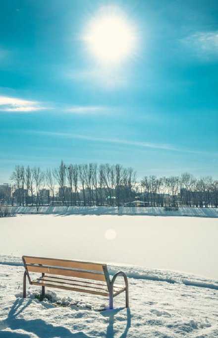 现在还来得及，找到自己的方向，去努力吧！