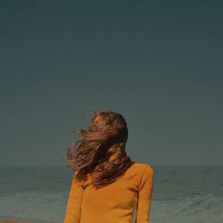 如果你真的懂我，在我咄咄逼人嘴不饶人的那一刻，你就该知道，我到底有多难过。