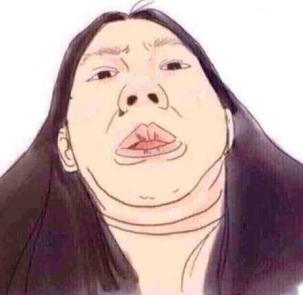 不小心打开前置摄像头时那一瞬间的我