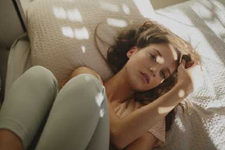 再等也没有用了，他心里没有你的位置。