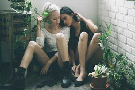 我有什么错，偏偏苦难都折磨我。