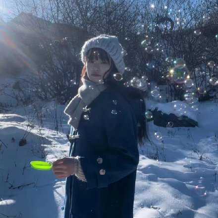 你希望对方好，以为这事很重要，但如果其中产生了焦虑，那就适得其反了。希望总是产生焦虑，但祈祷不会。为你担忧的人祈祷吧，而不要寄希望于他们。